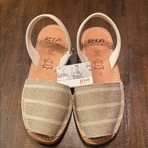 Women’s Ria Menorca Sandals - cream and gold US 6.5 Made in Spain